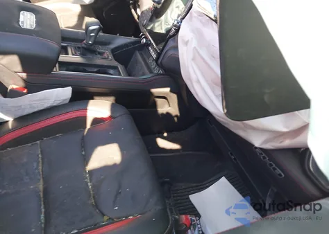 2025 Ram 1500 Rho 4X4 5'7 Box from USA, damaged, VIN 1C6SRFUP8SN728185